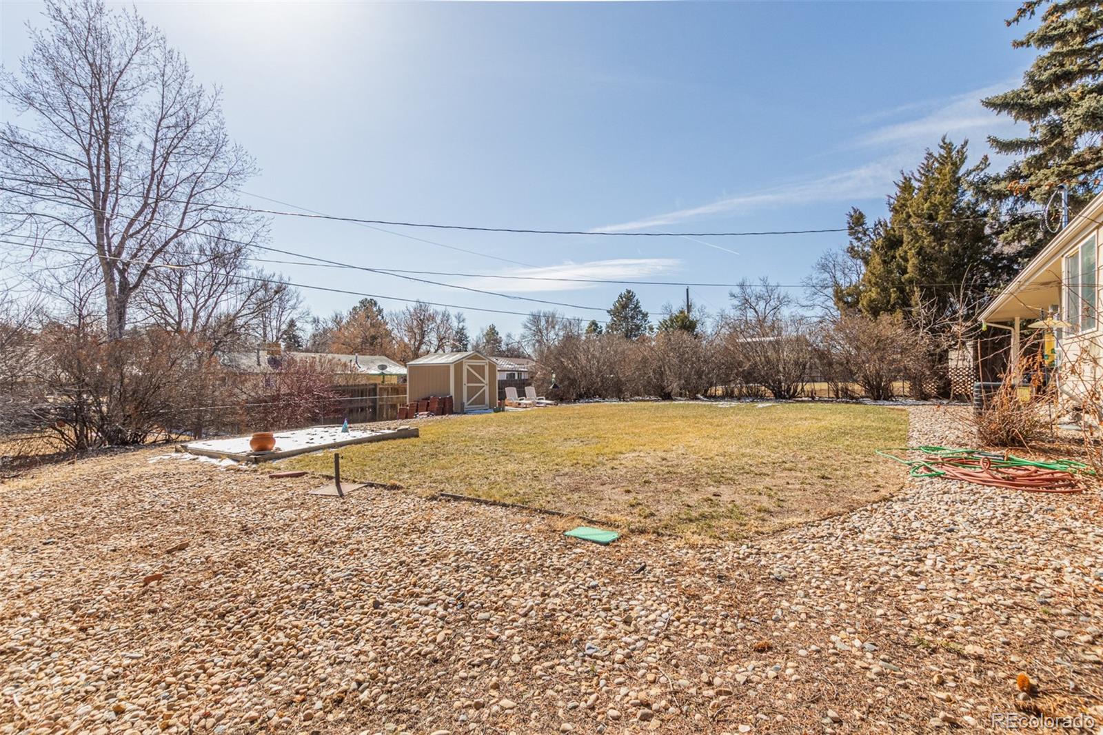 6844 W 76th Place