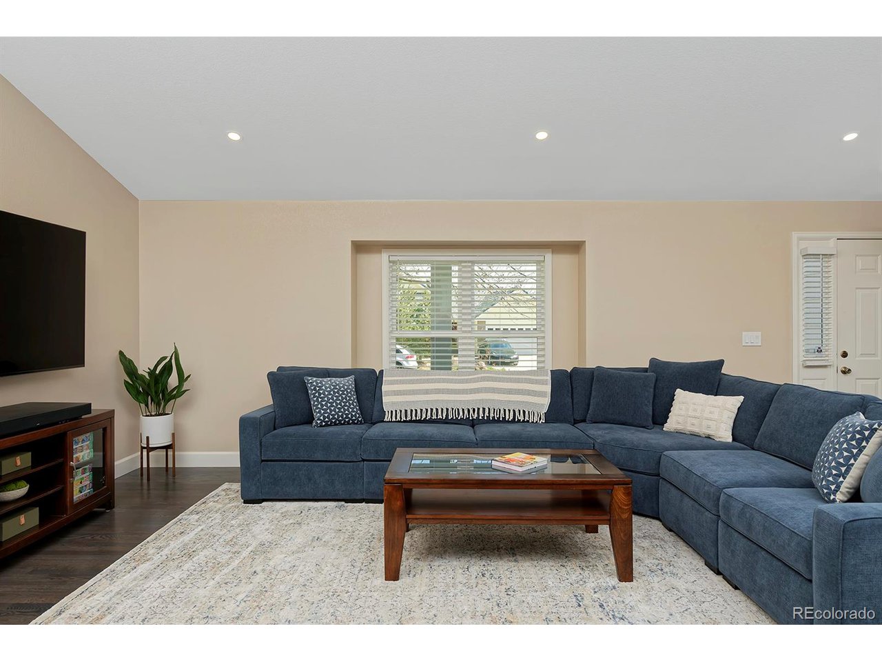416 Eisenhower Dr