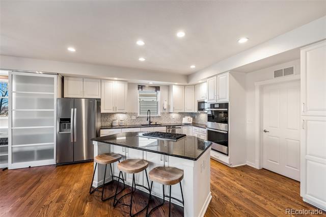 511 Scottish Place