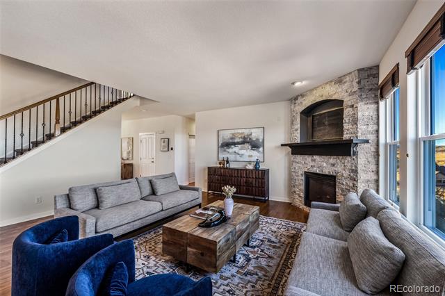 511 Scottish Place
