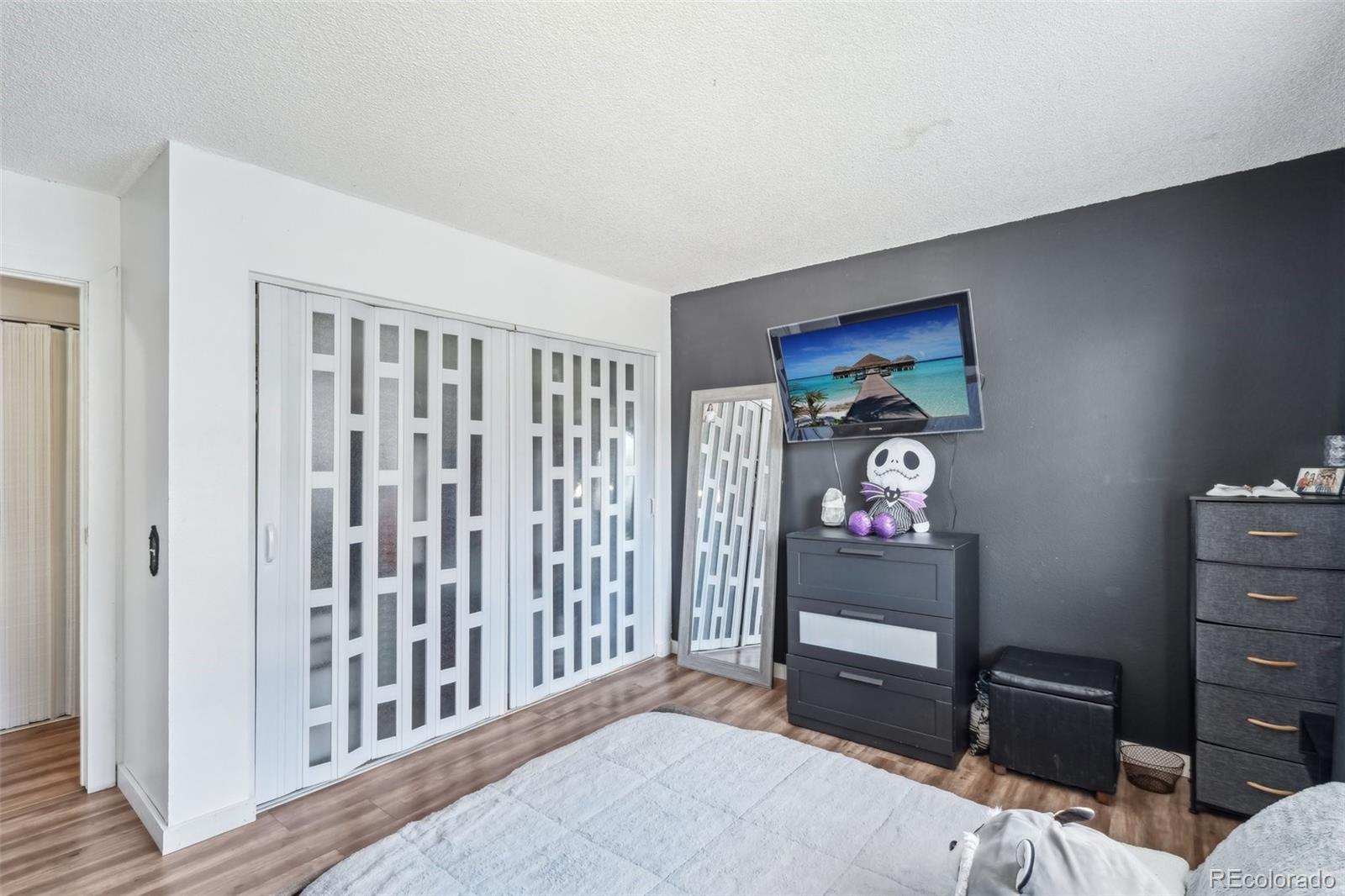 1272 S uvalda Street