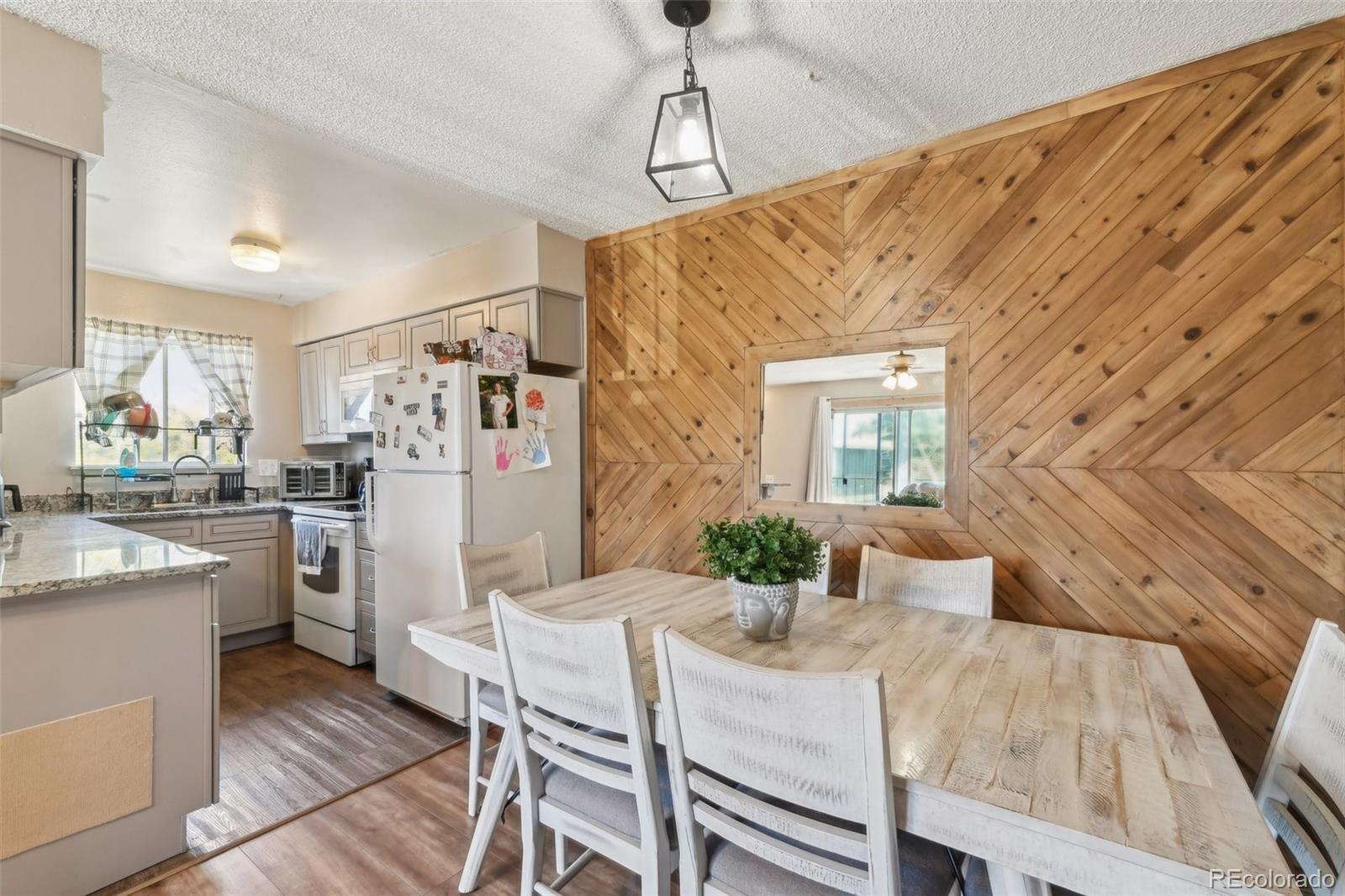 1272 S uvalda Street