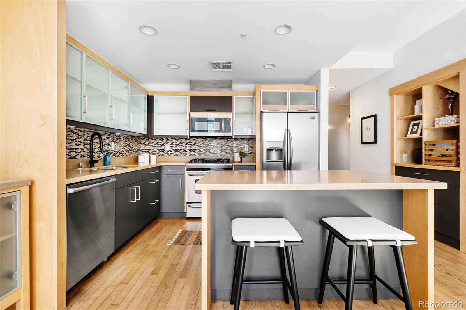 2900 Wyandot Street Unit: 103