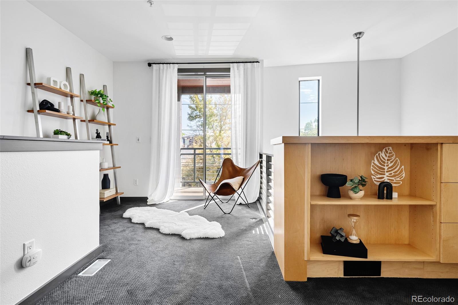 2900 Wyandot Street Unit: 103