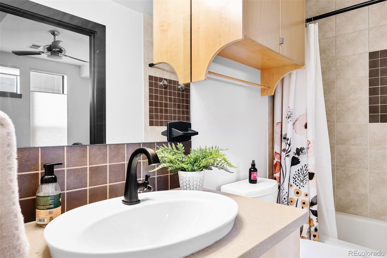 2900 Wyandot Street Unit: 103