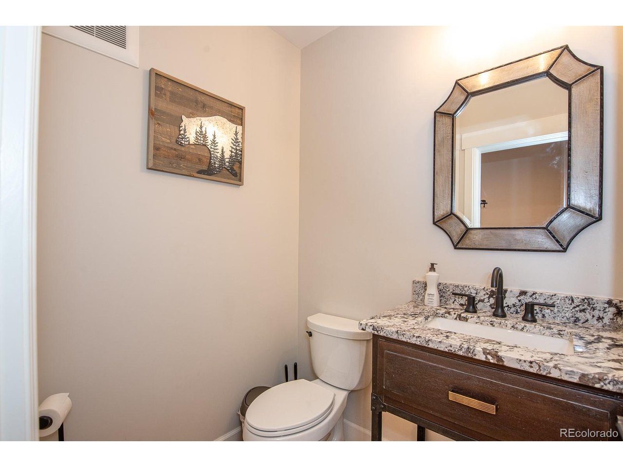 828 Grand Ave 203