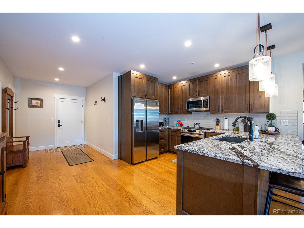 828 Grand Ave 203