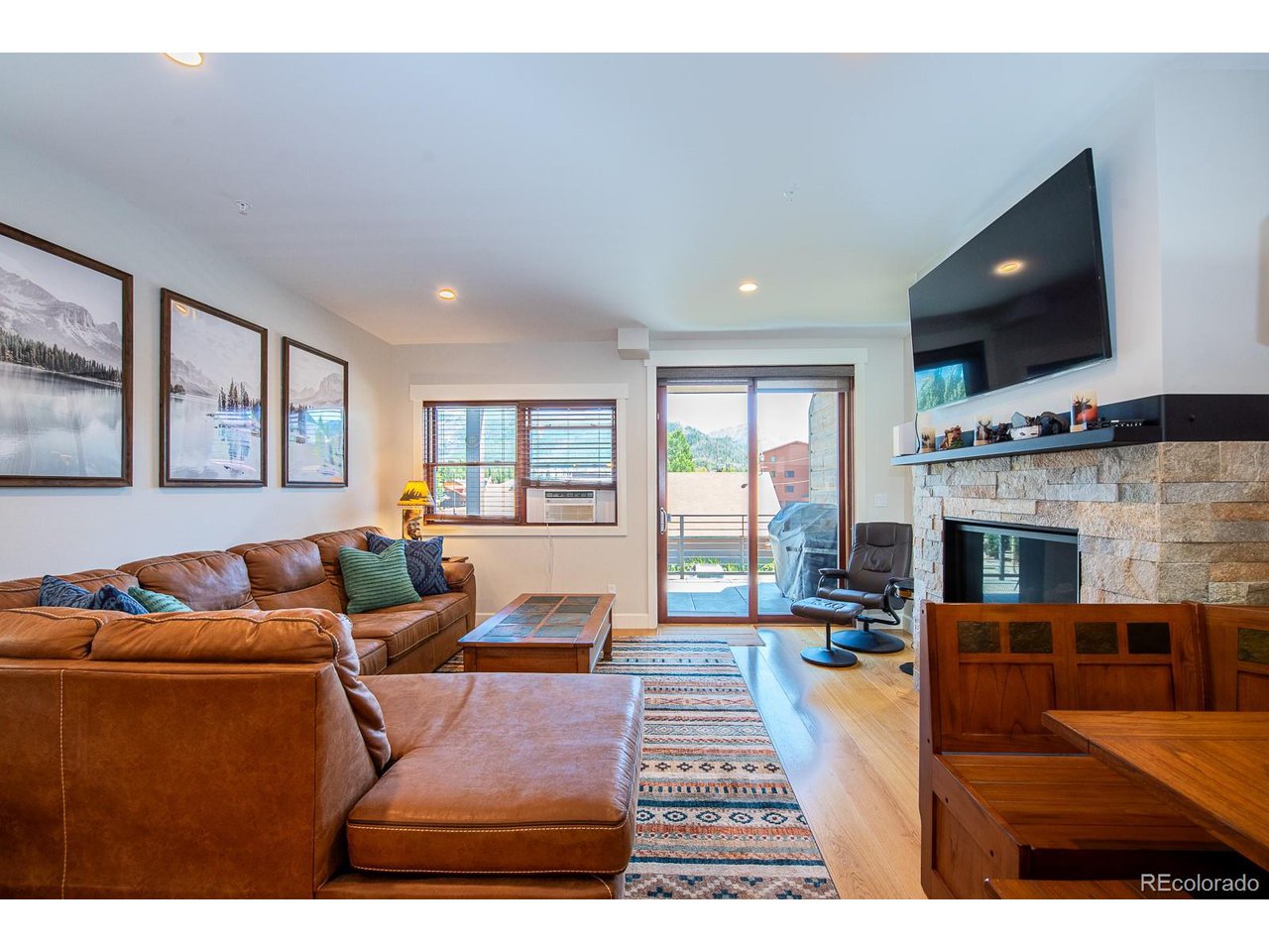 828 Grand Ave 203