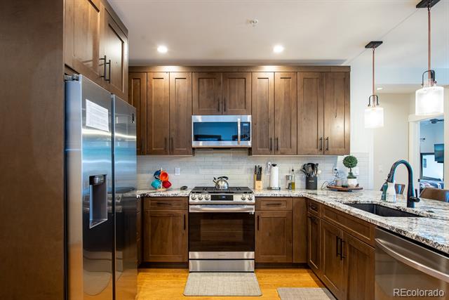 828 Grand Avenue Unit: 203