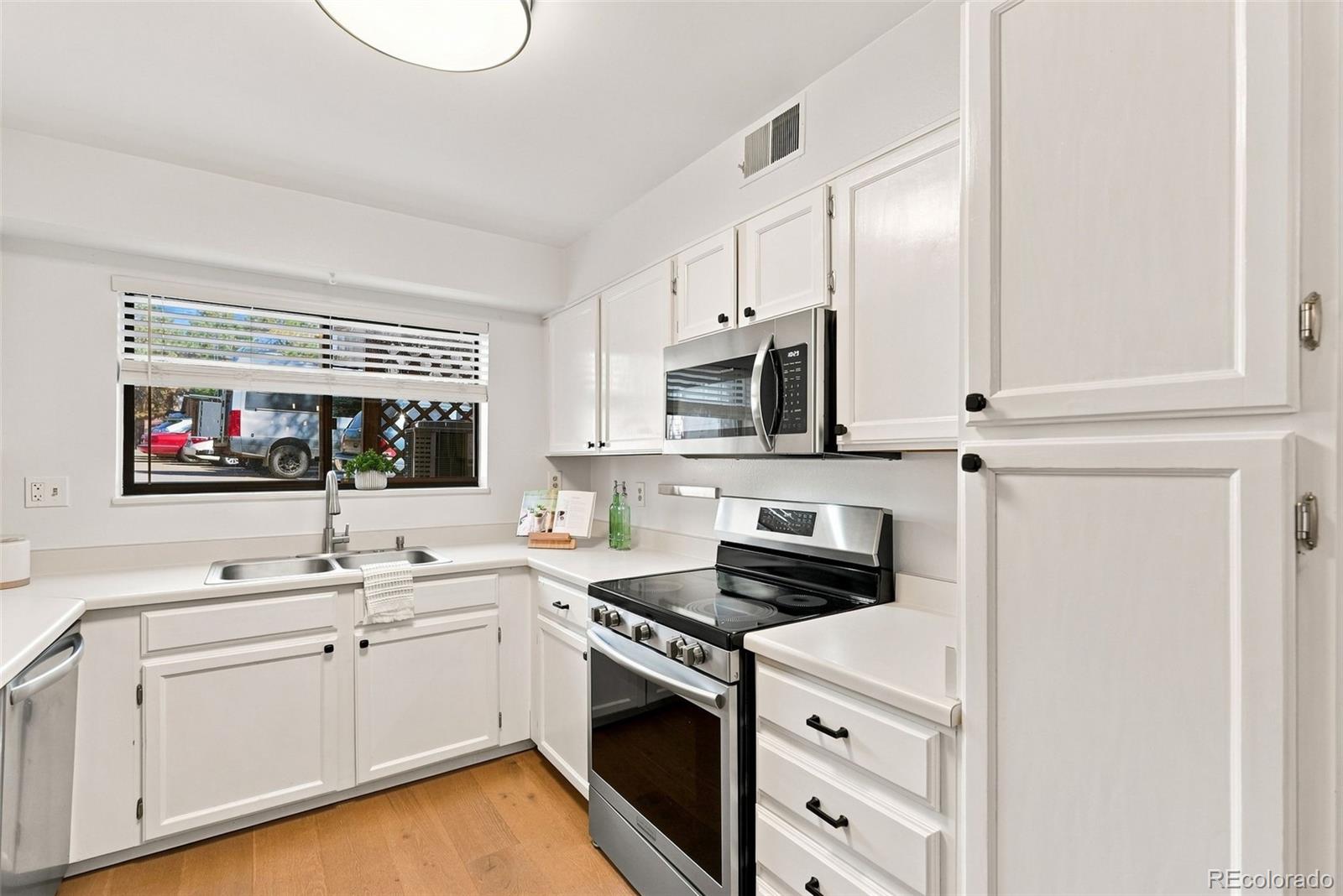 326 Wright Street Unit: 101