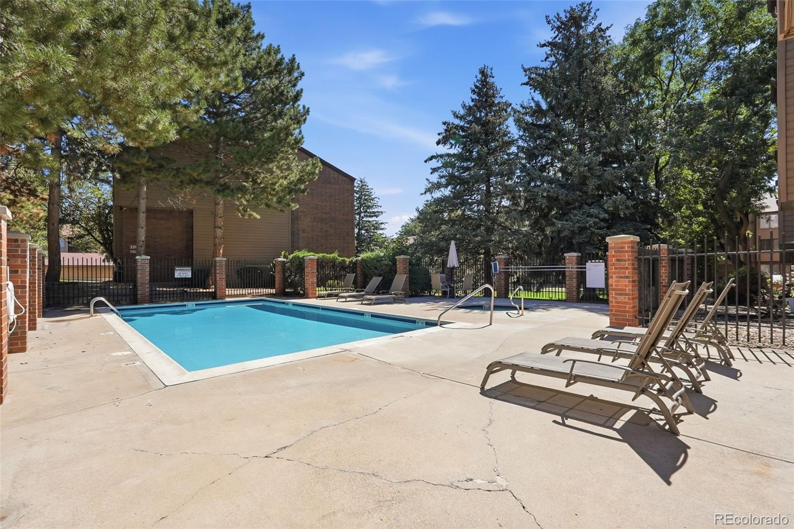 326 Wright Street Unit: 101