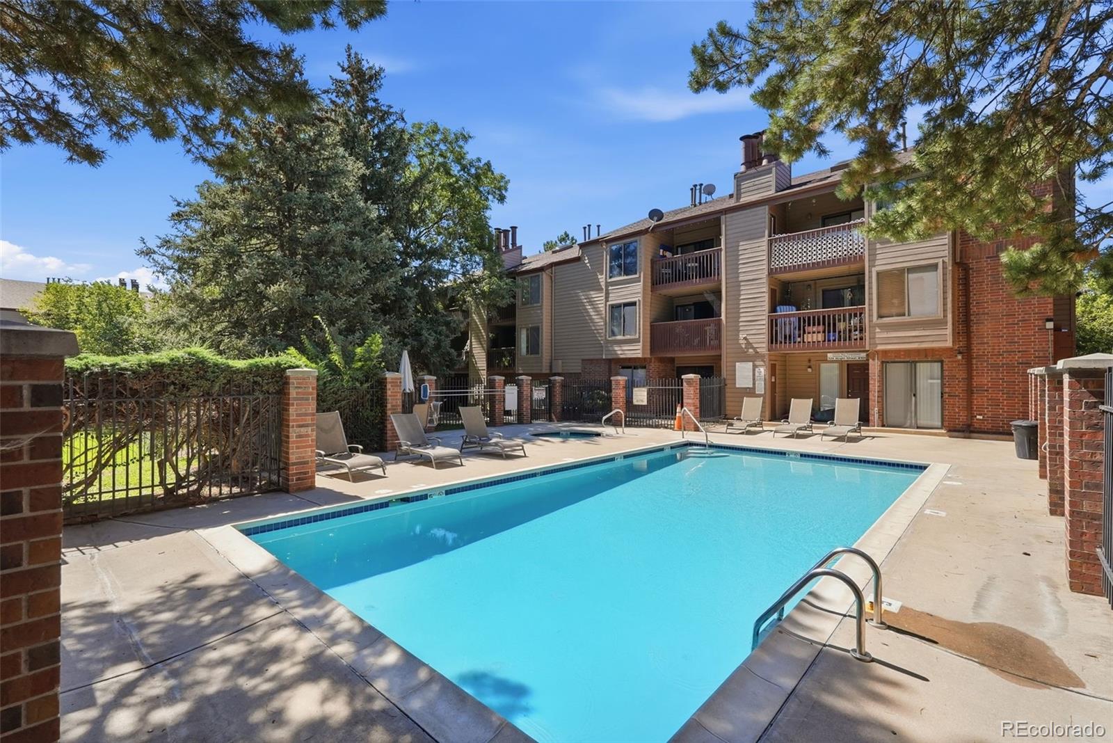 326 Wright Street Unit: 101