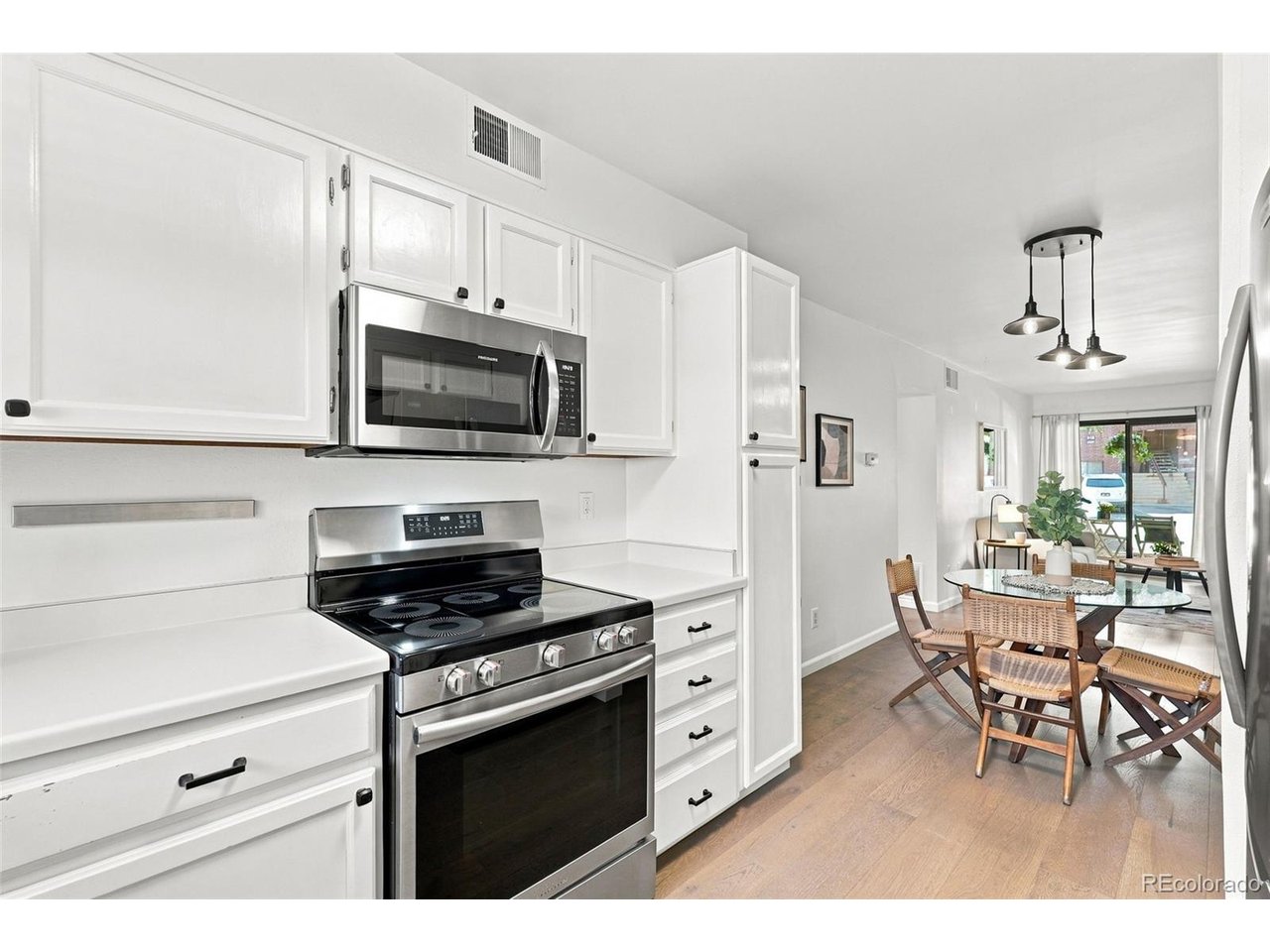 326 Wright St 326-101
