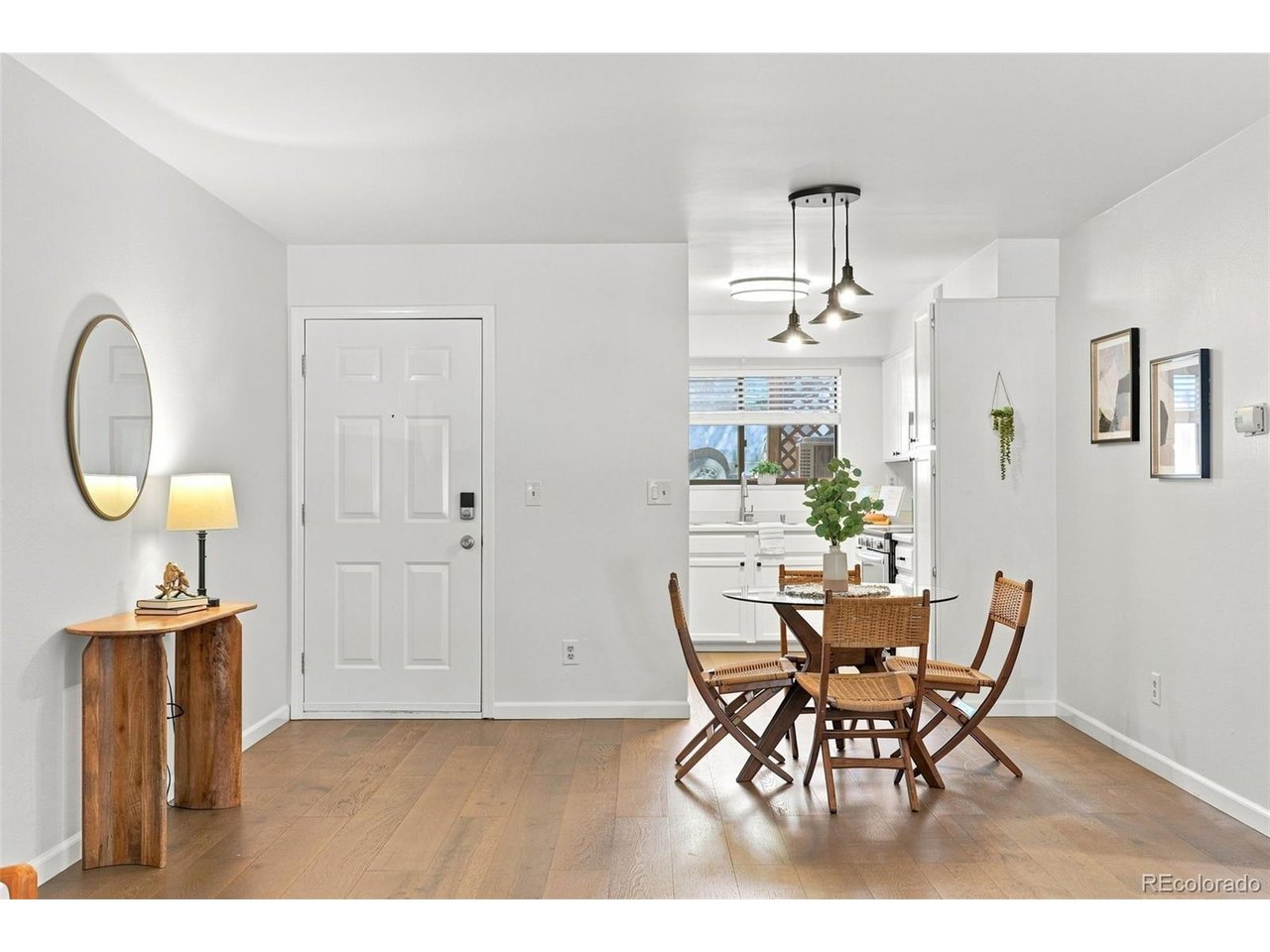326 Wright St 326-101