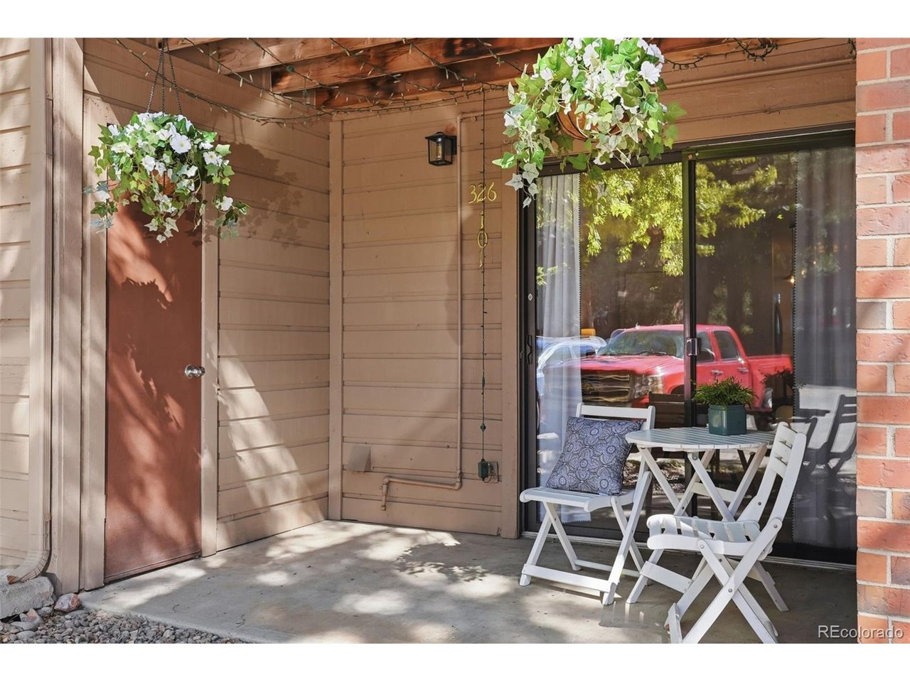 326 Wright St 326-101