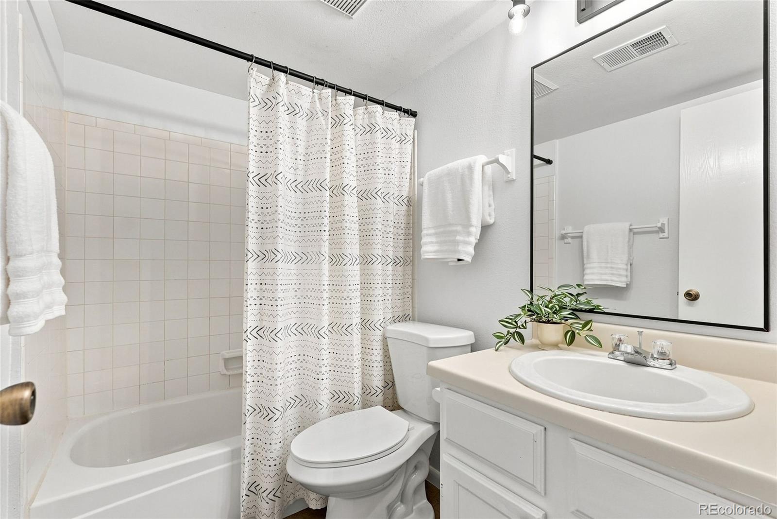 326 Wright Street Unit: 101