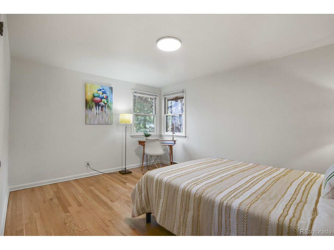 631 Skyline Ave