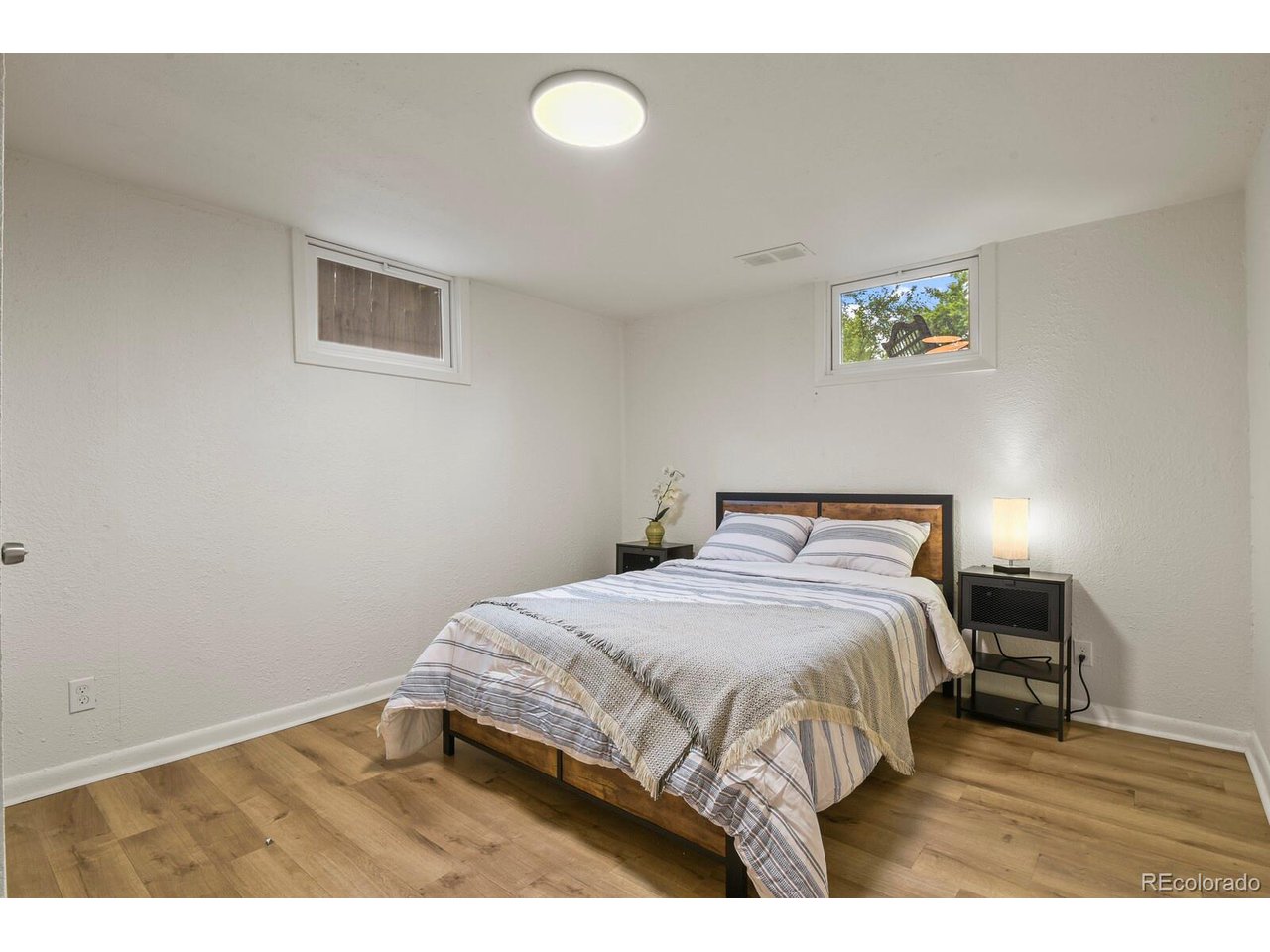 631 Skyline Ave