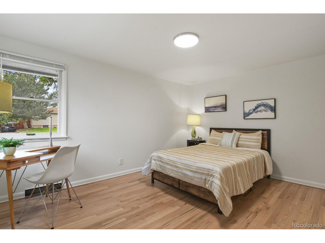 631 Skyline Ave