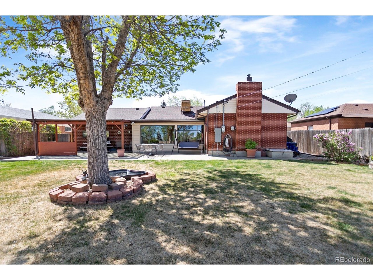 241 E 105th Ave