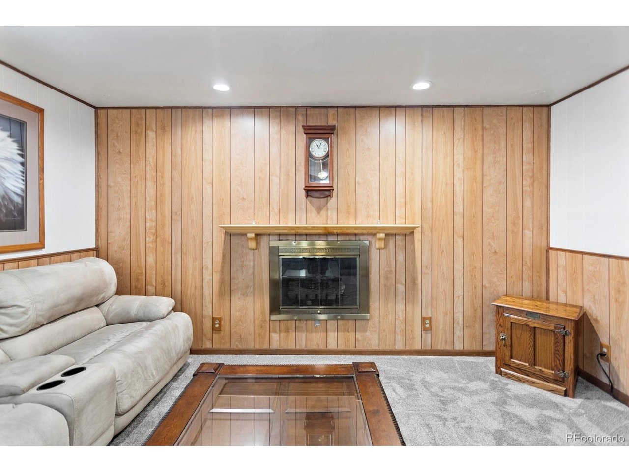 241 E 105th Ave