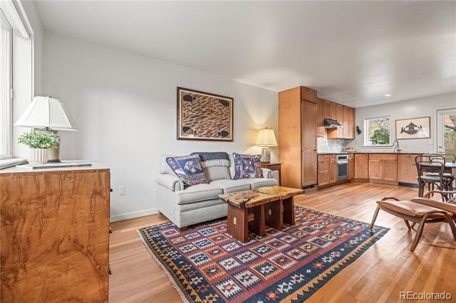 1182 9th Street