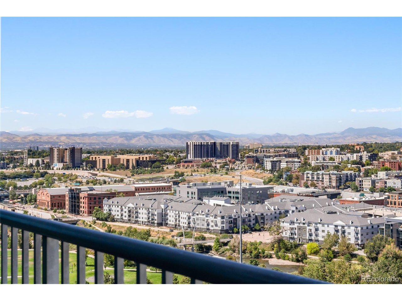 1700 Bassett St 1713