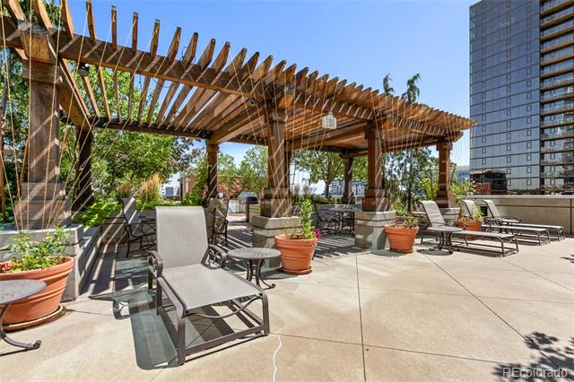 1700 Bassett Street Unit: 1713