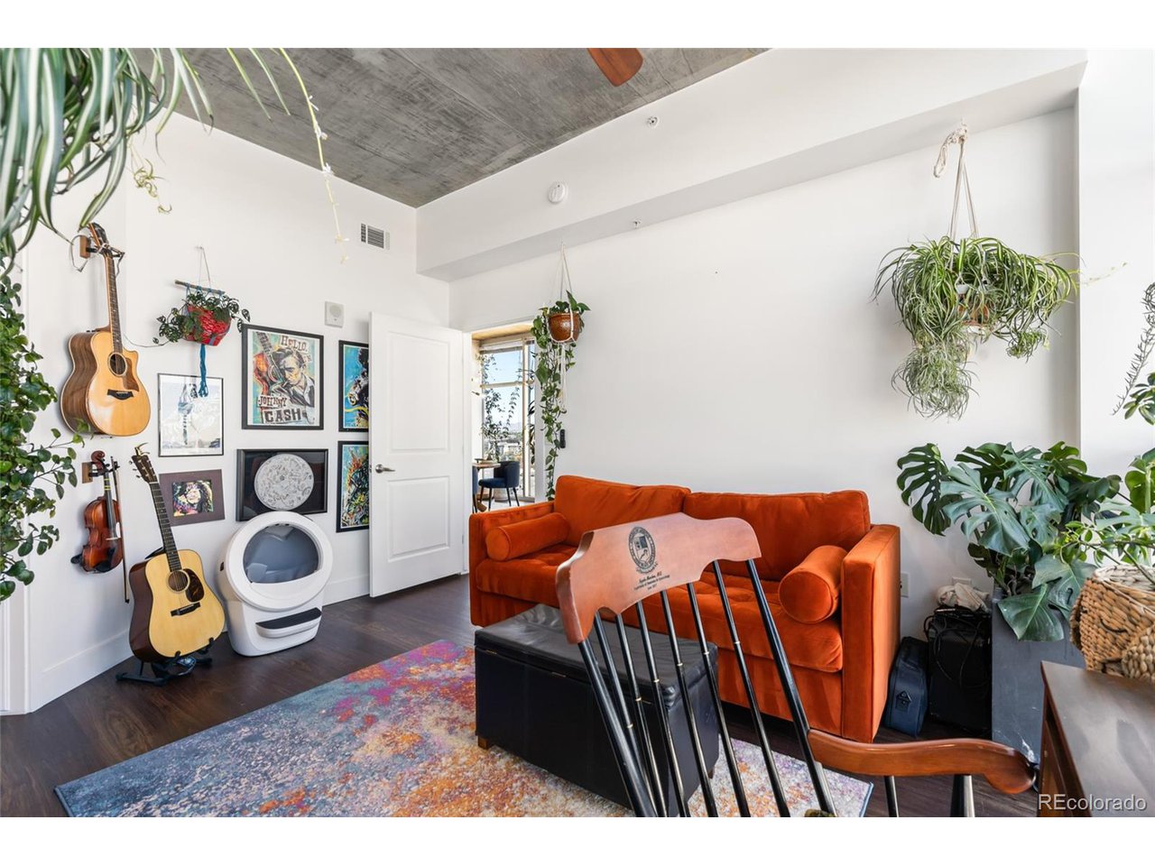 1700 Bassett St 1713