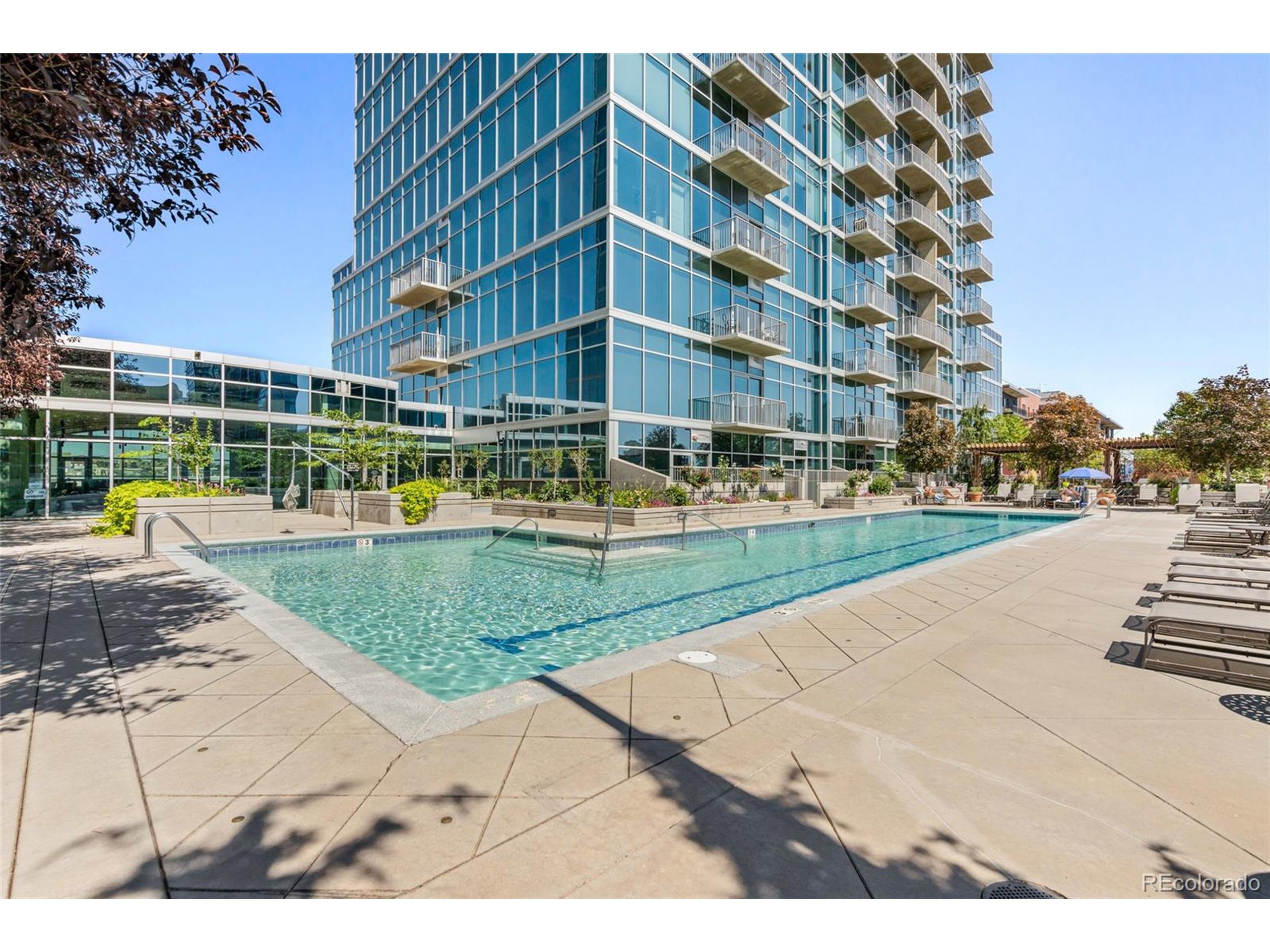 1700 Bassett St 1713