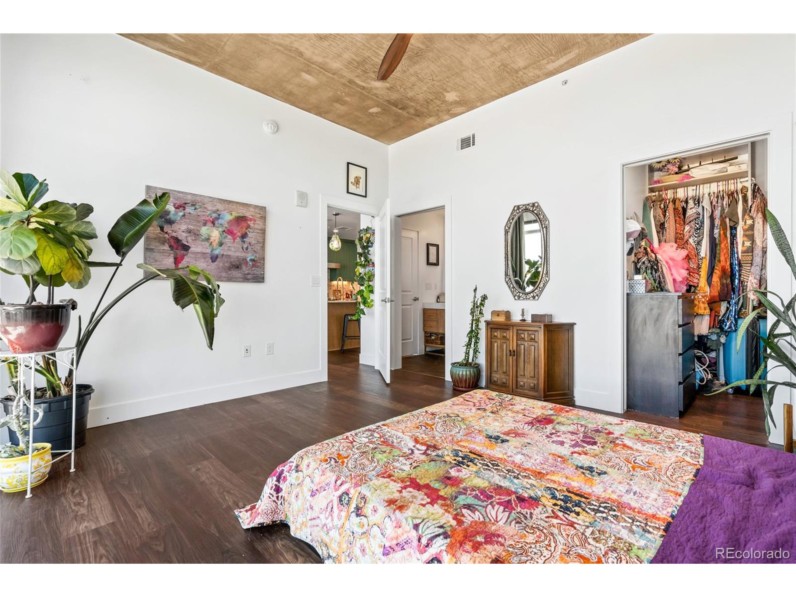 1700 Bassett St 1713