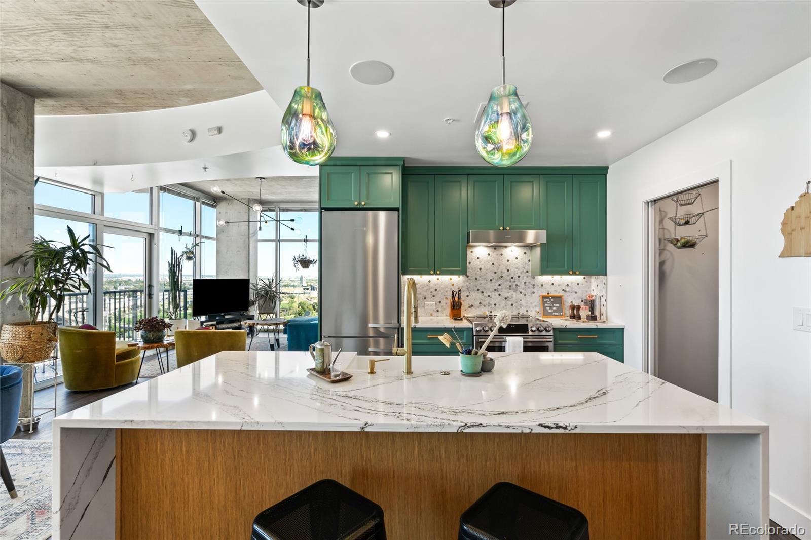 1700 Bassett Street Unit: 1713