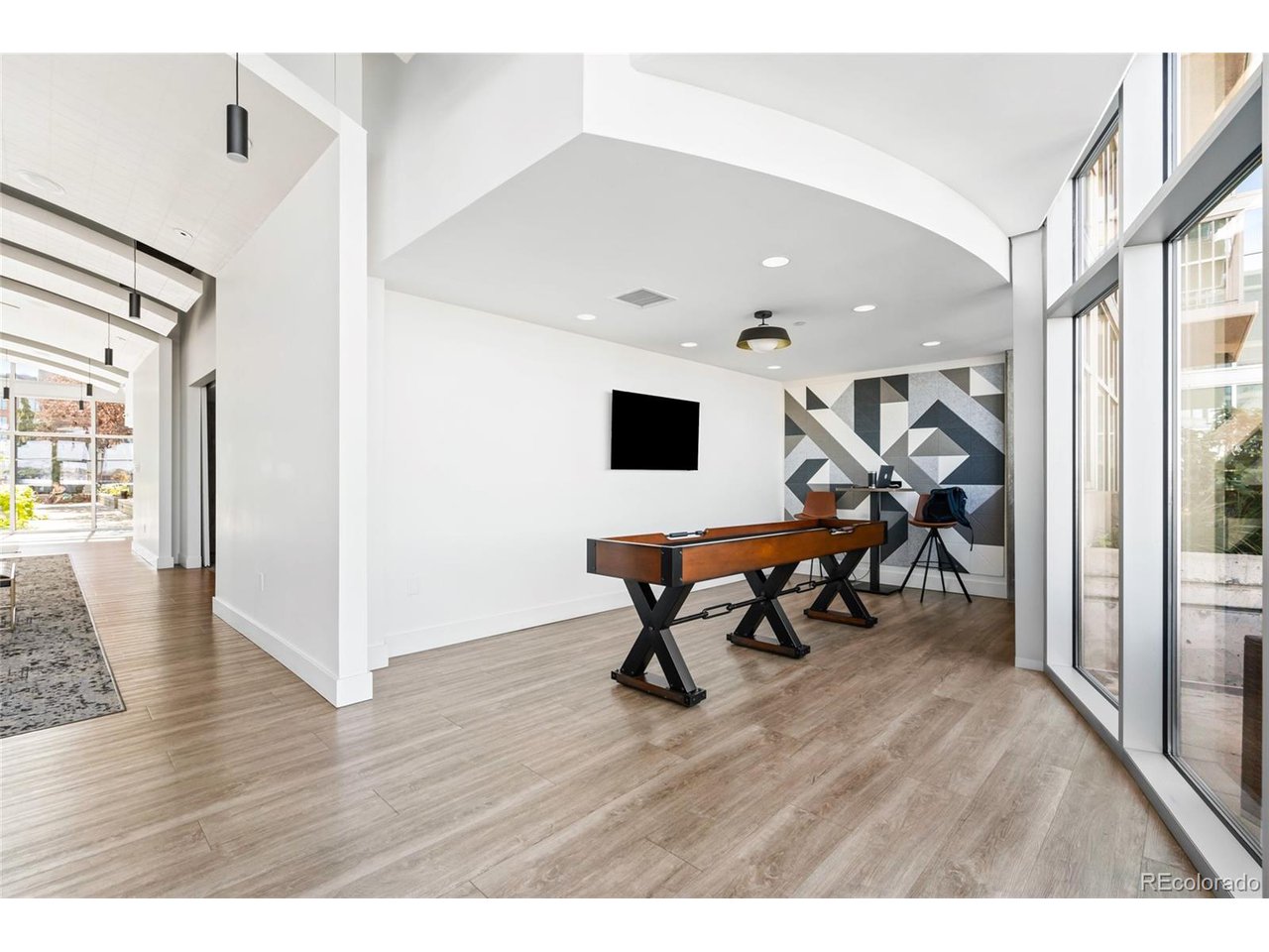 1700 Bassett St 1713