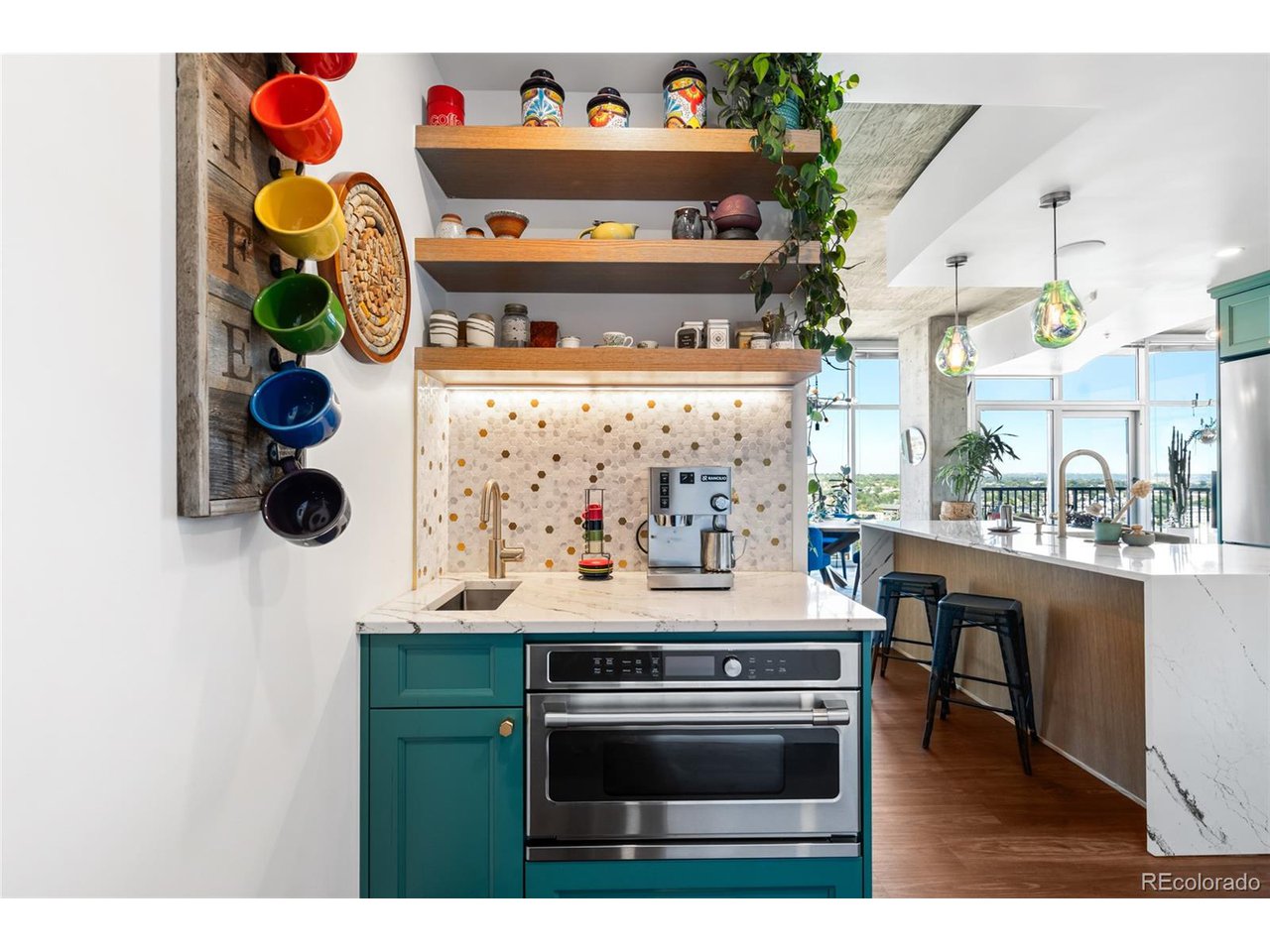 1700 Bassett St 1713