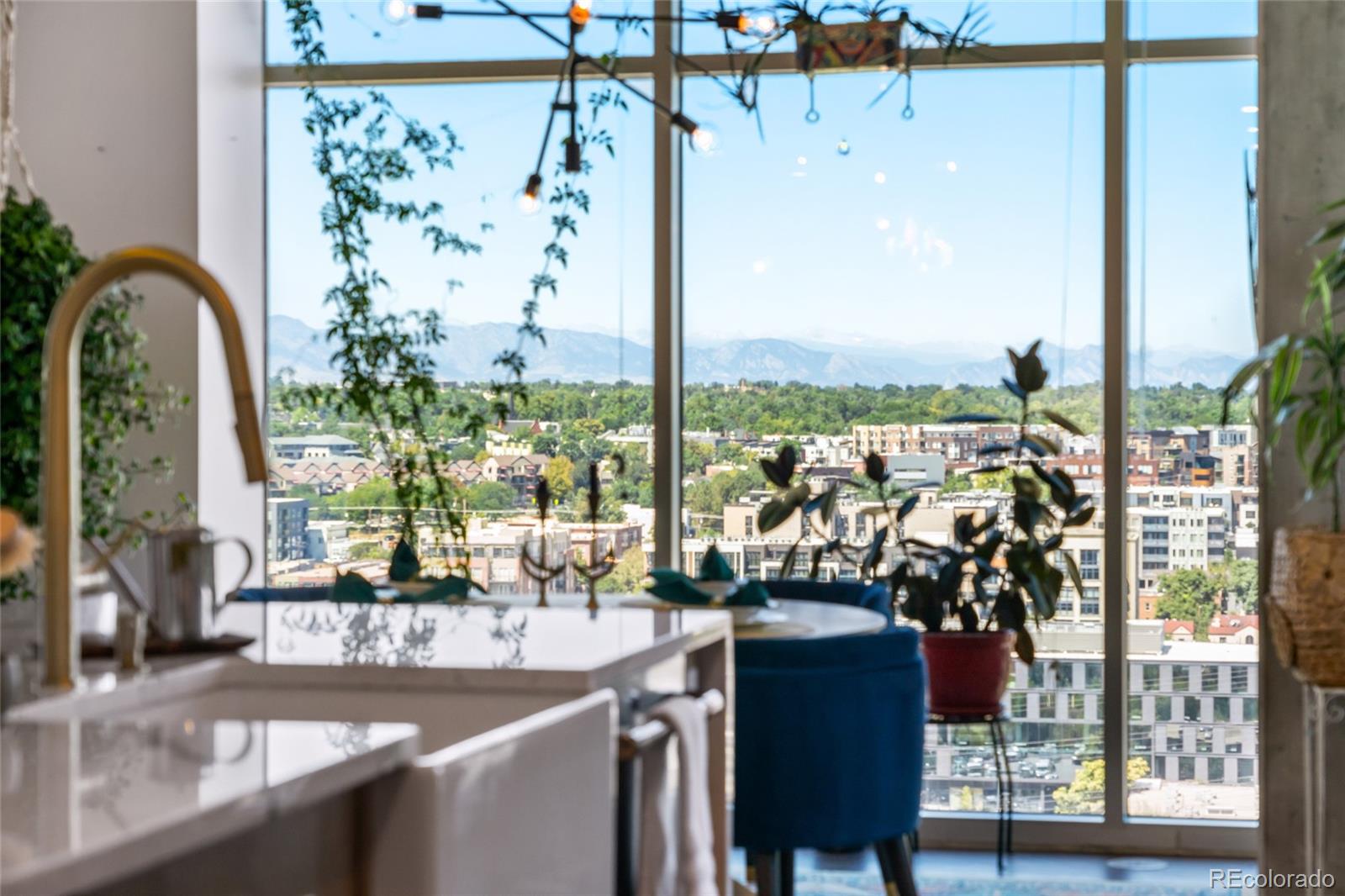 1700 Bassett Street Unit: 1713