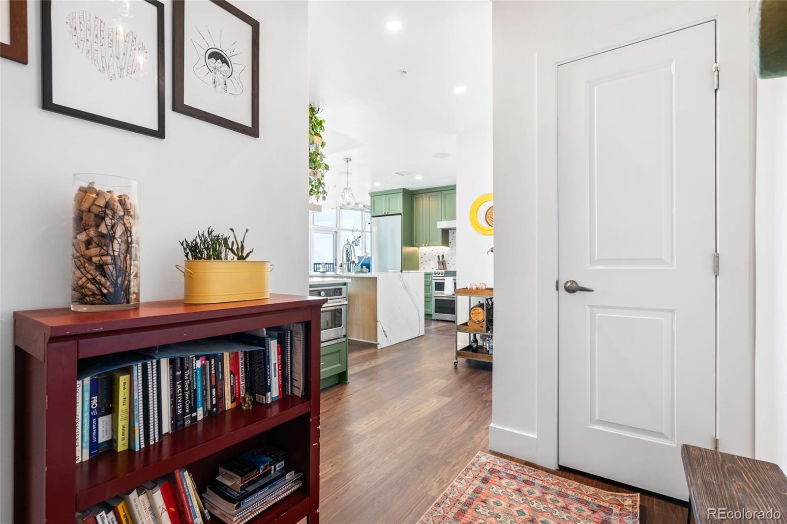 1700 Bassett Street Unit: 1713