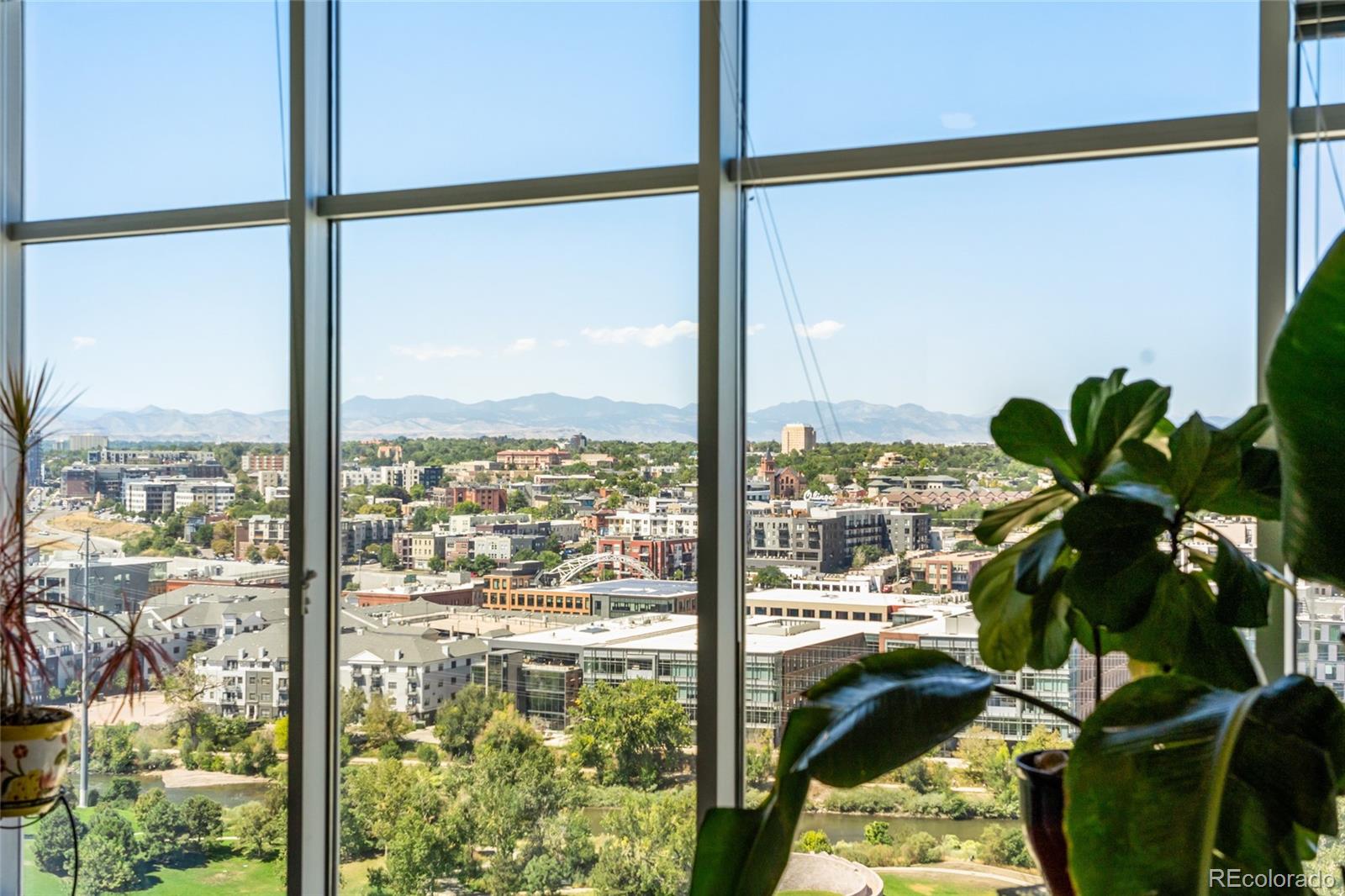 1700 Bassett Street Unit: 1713