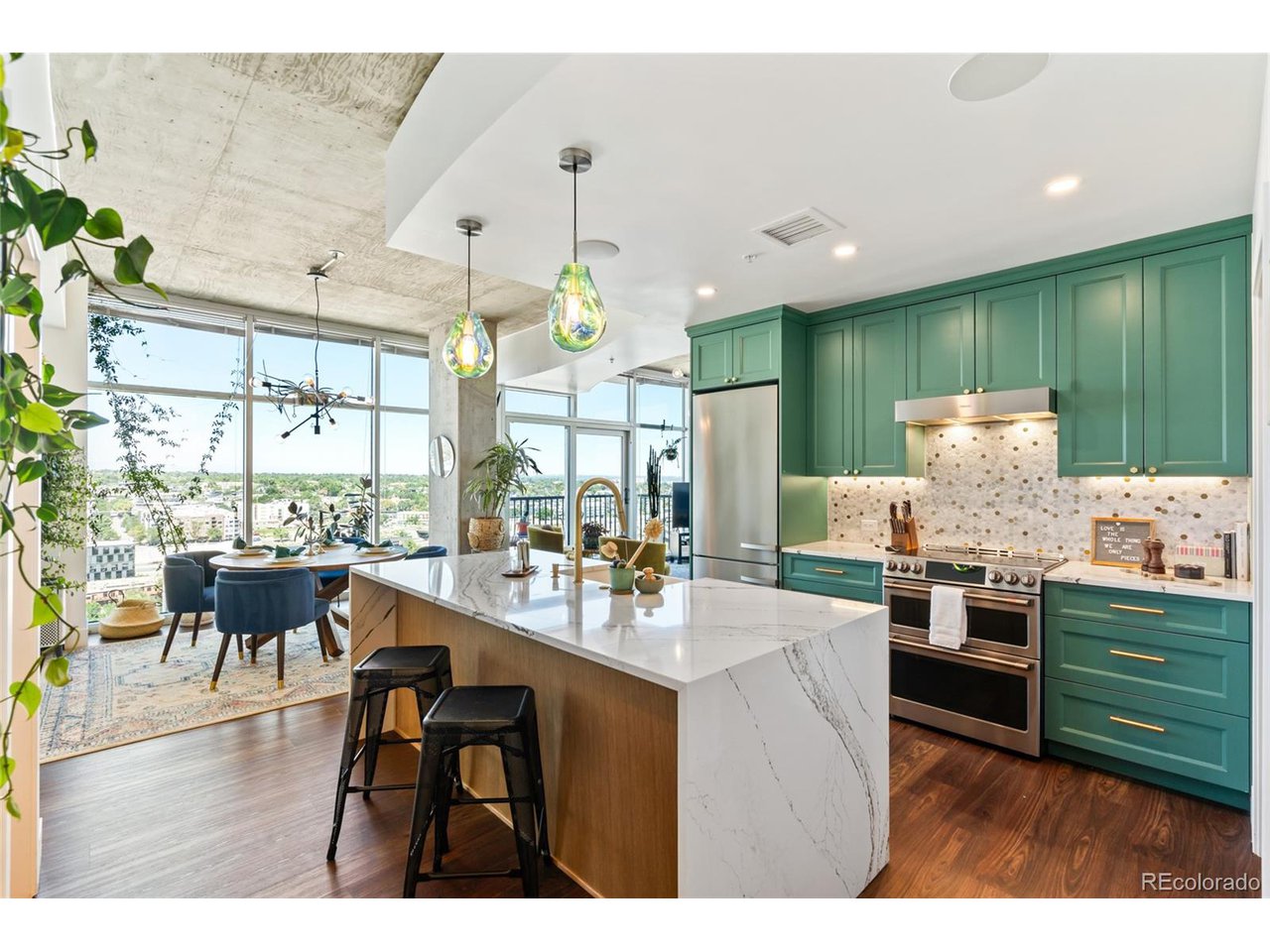 1700 Bassett St 1713