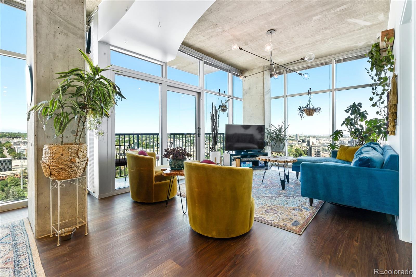 1700 Bassett Street Unit: 1713