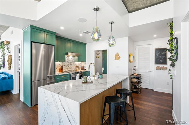 1700 Bassett Street Unit: 1713