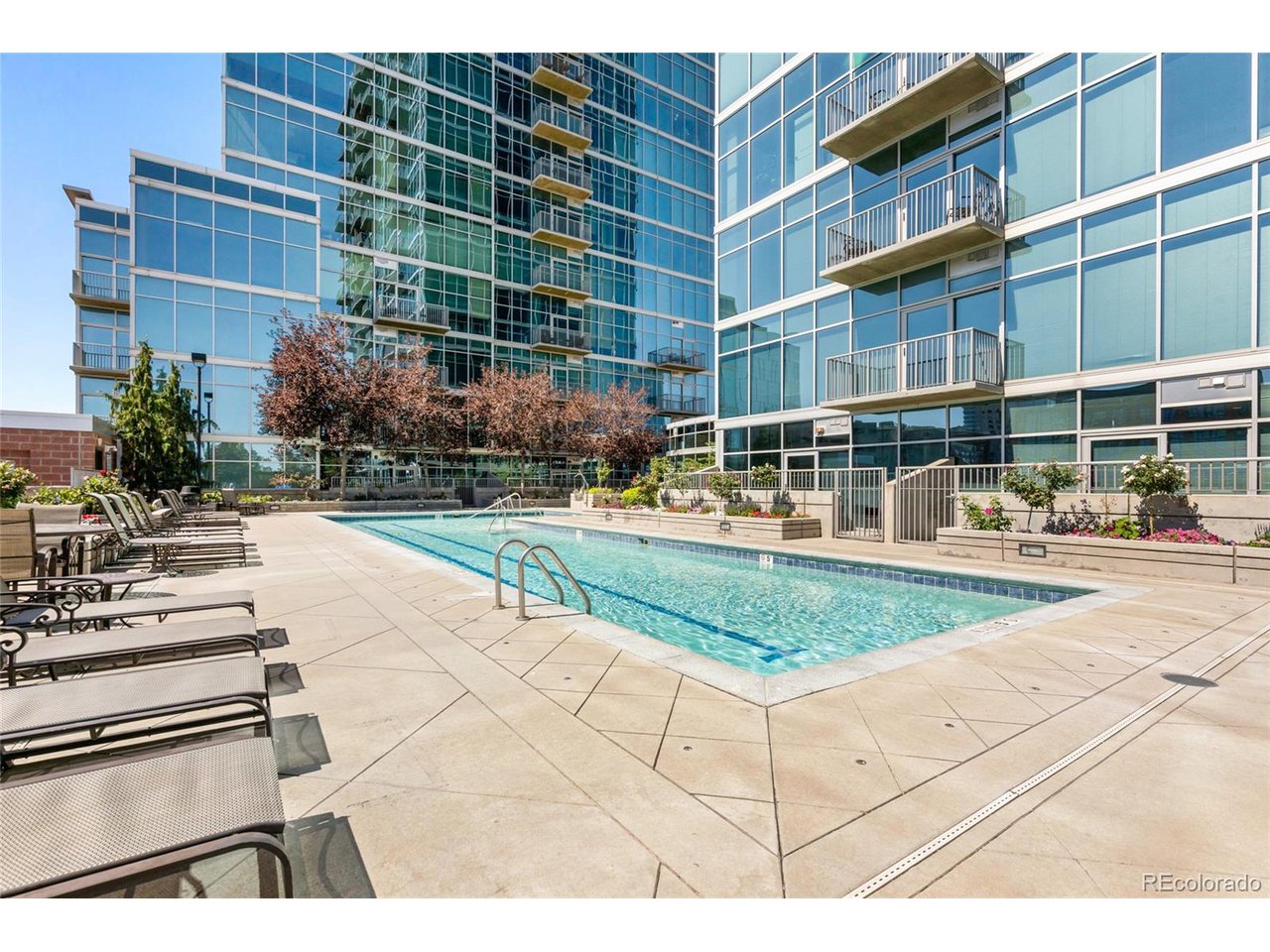 1700 Bassett St 1713