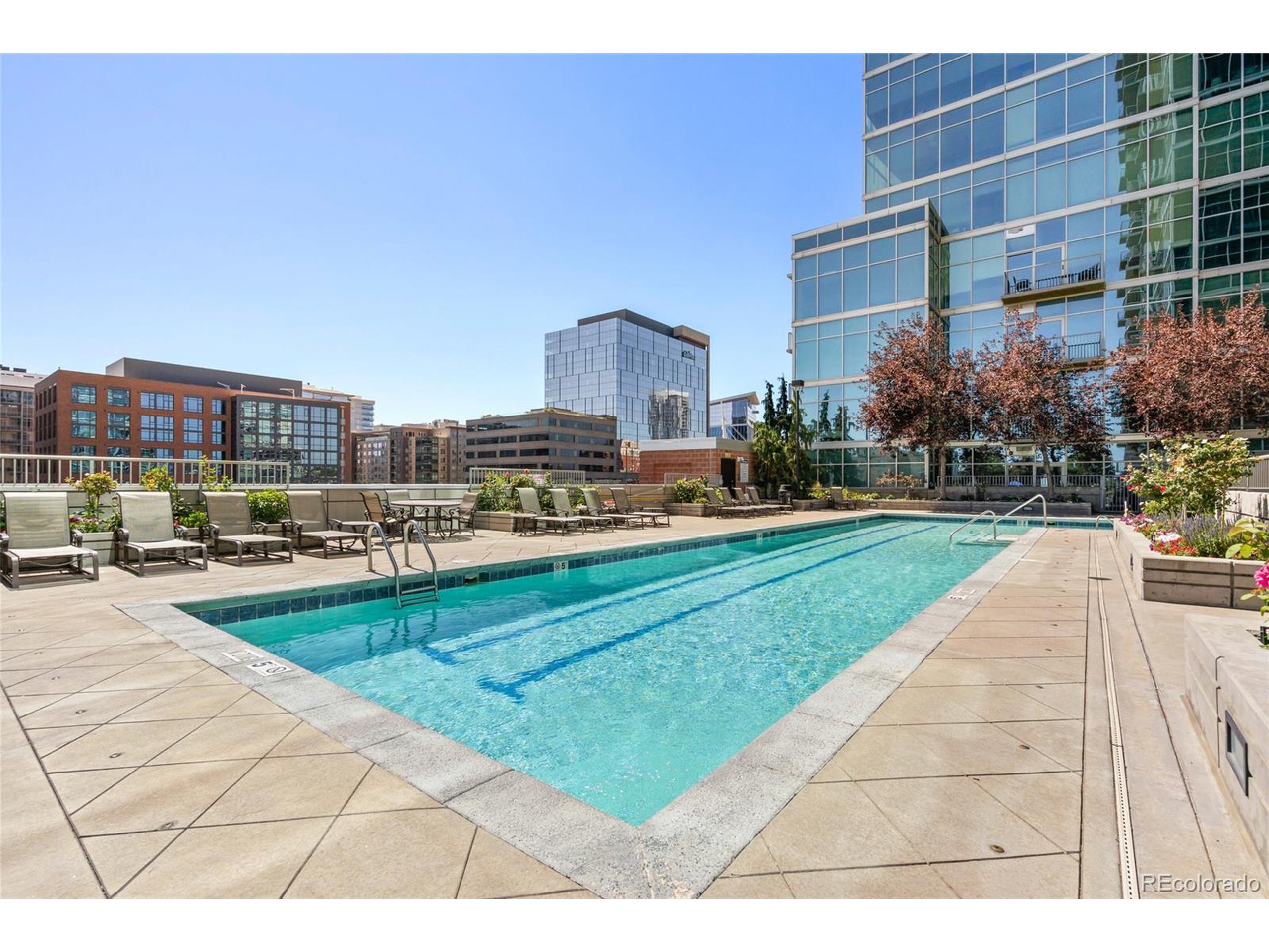 1700 Bassett St 1713