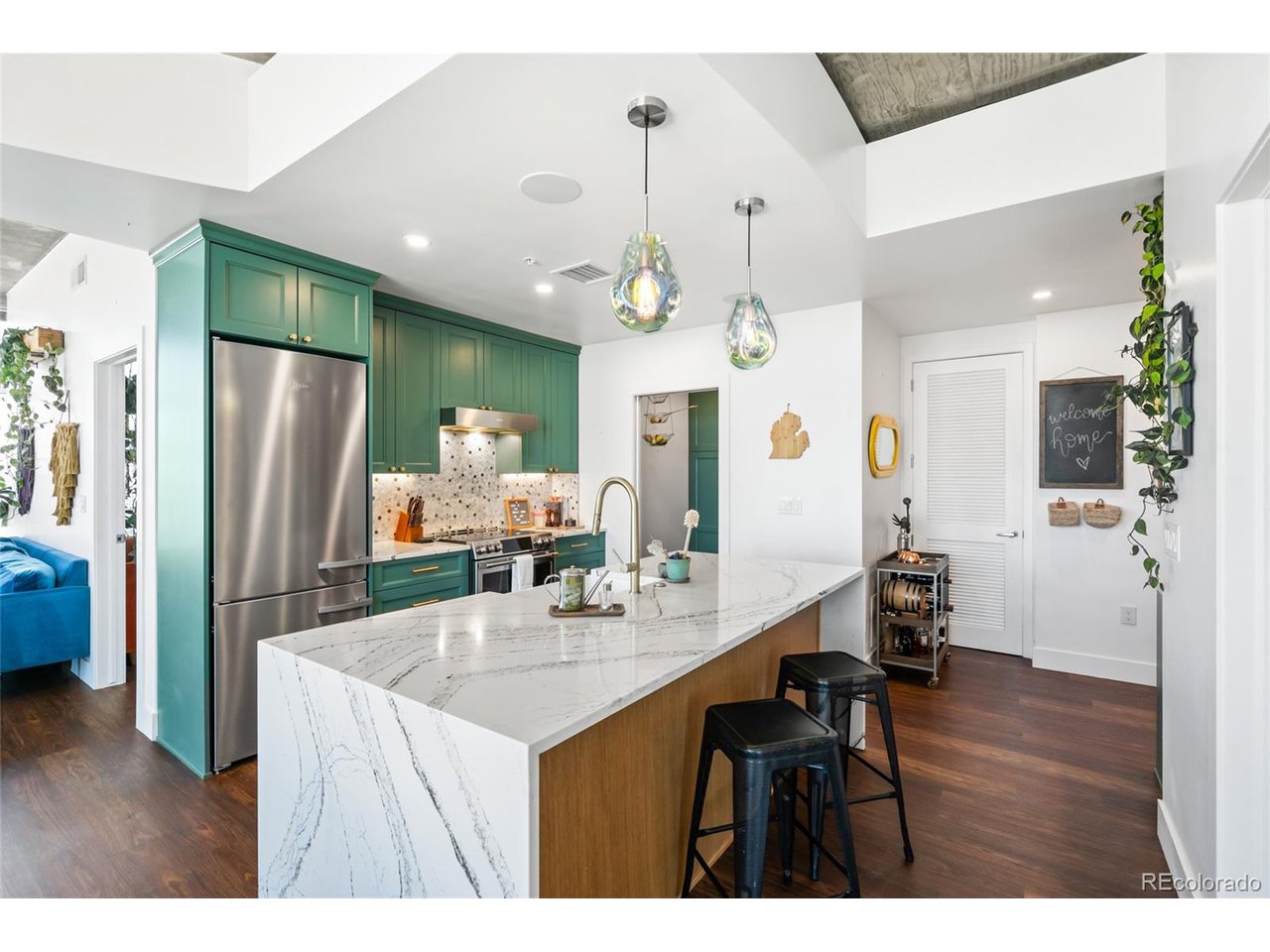 1700 Bassett St 1713