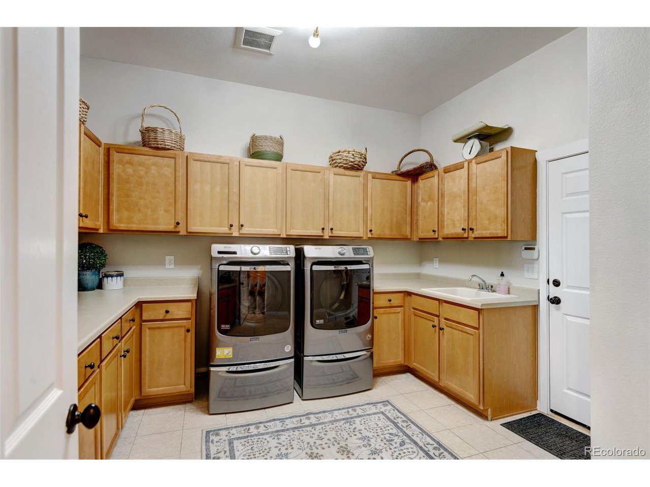 14817 Falcon Dr