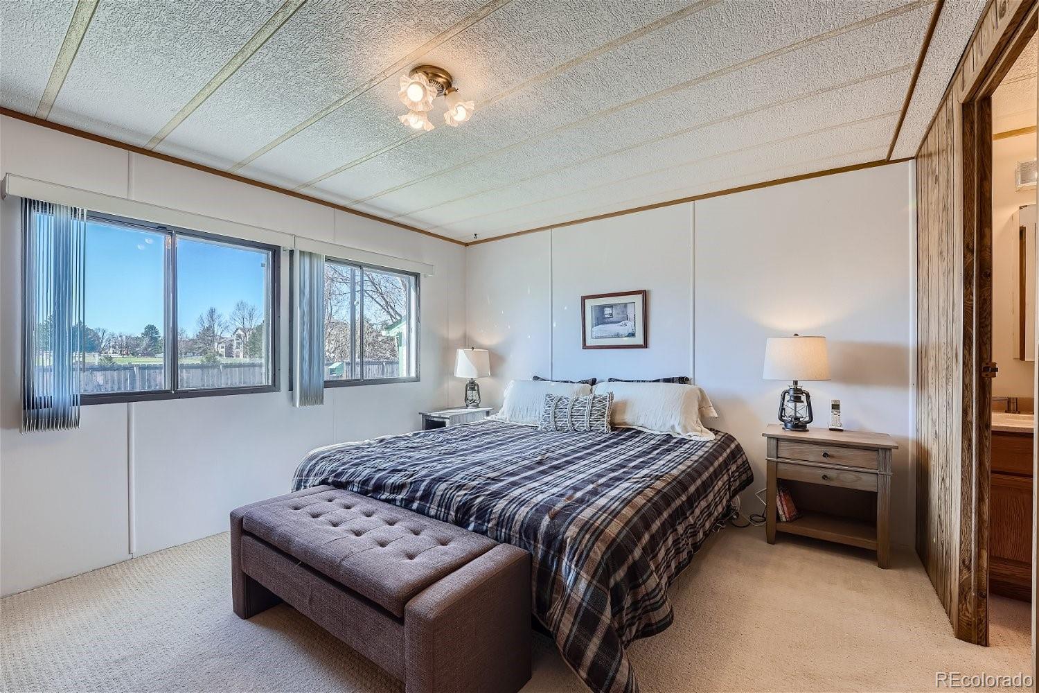 809 Dove Cove