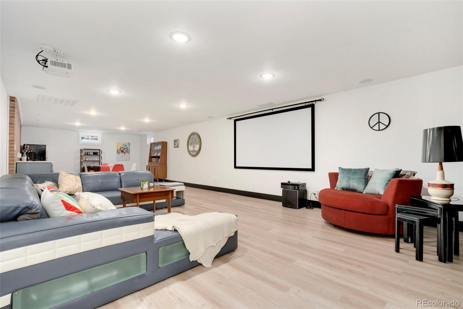 1304 Pine Street