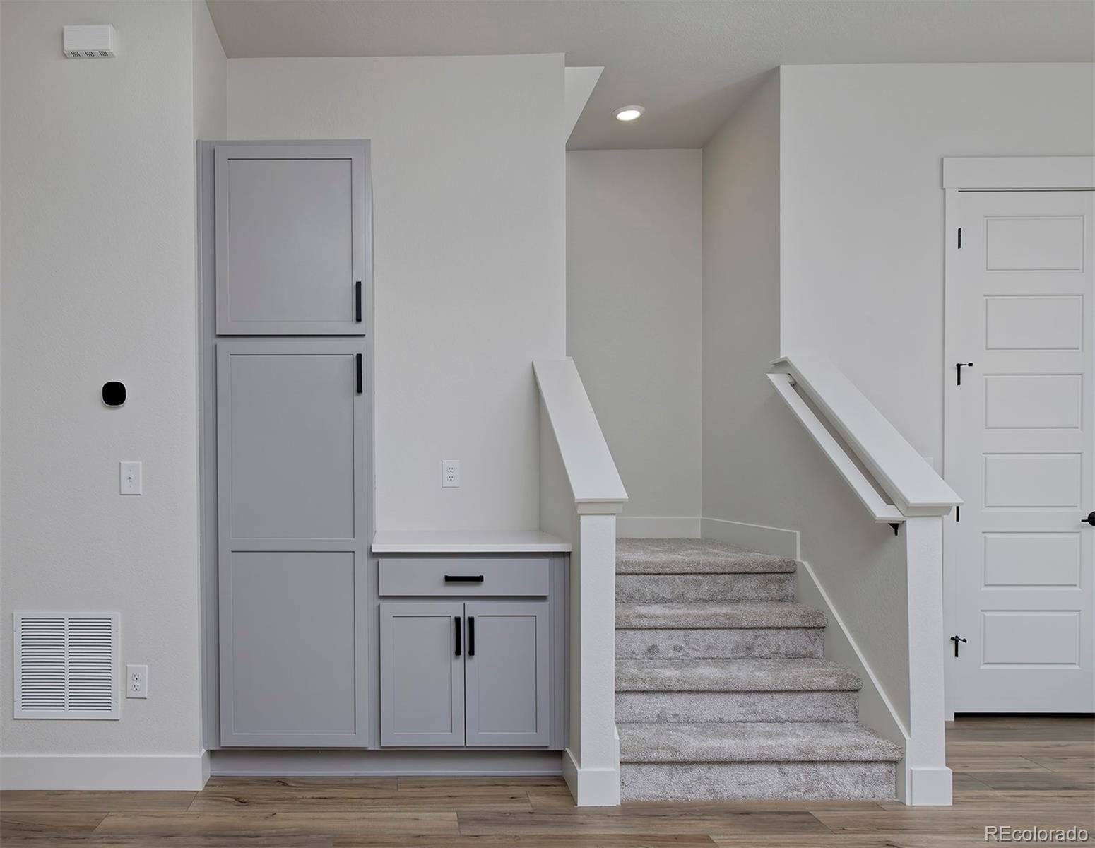 3132 W Bonfils Place