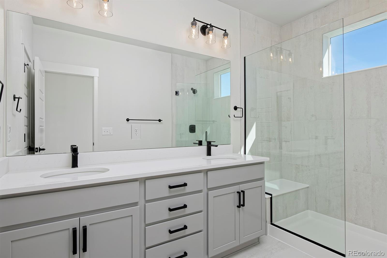3132 W Bonfils Place