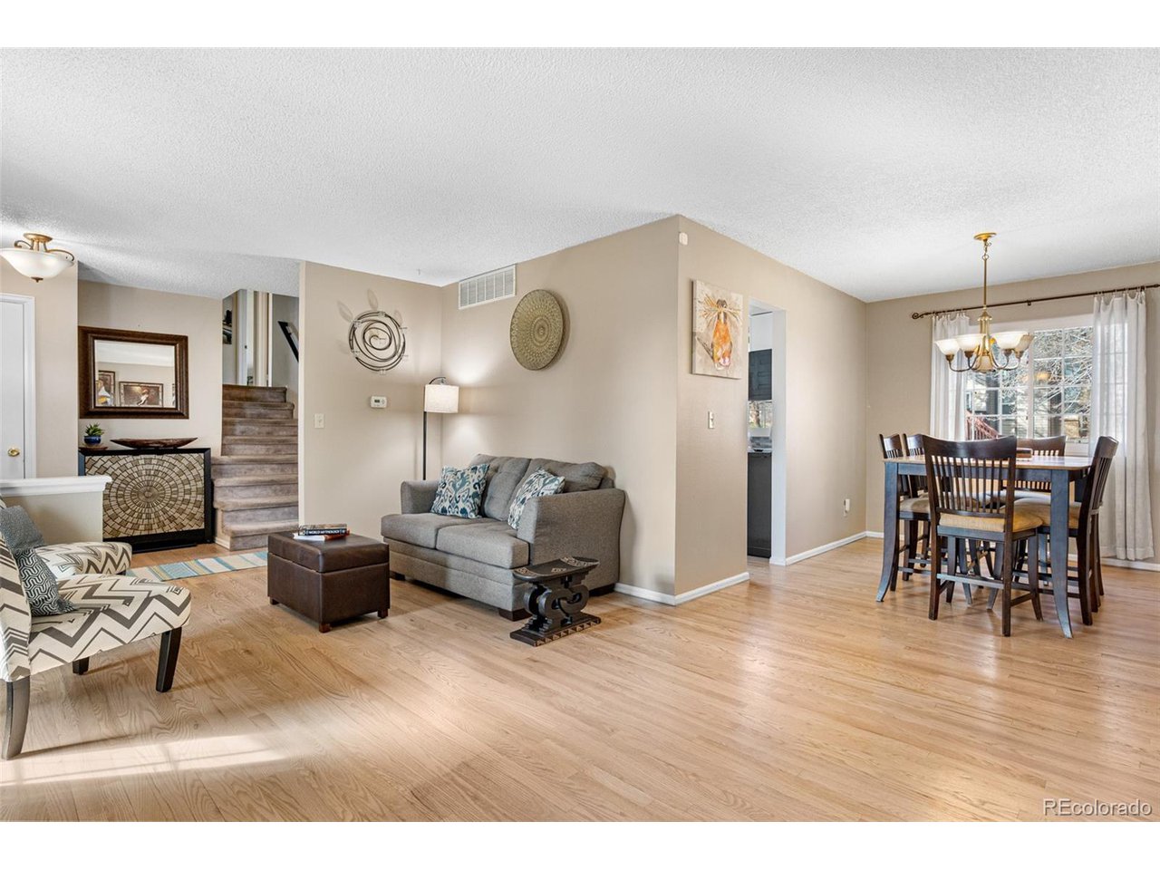 15865 E Kepner Dr