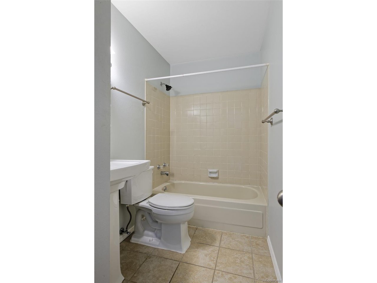 703 Brome Pl